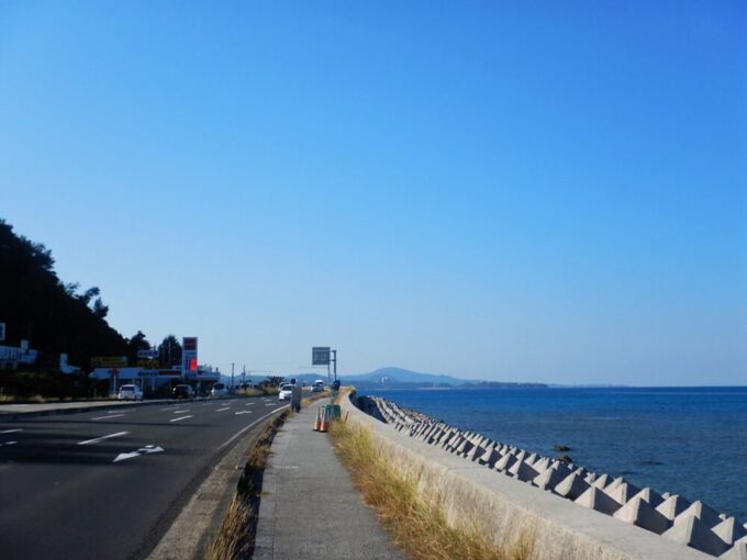 沖縄県道71号をサイクリング