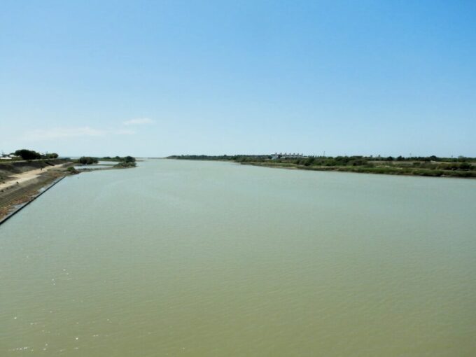 静岡県磐田市、太田川
